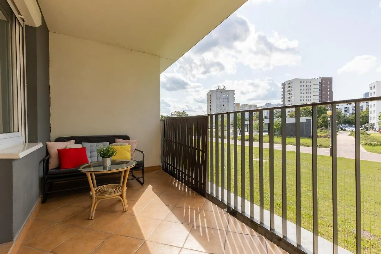 Metro Targowek Spacious Apartment With Parking By Noclegi Renters Warszawa