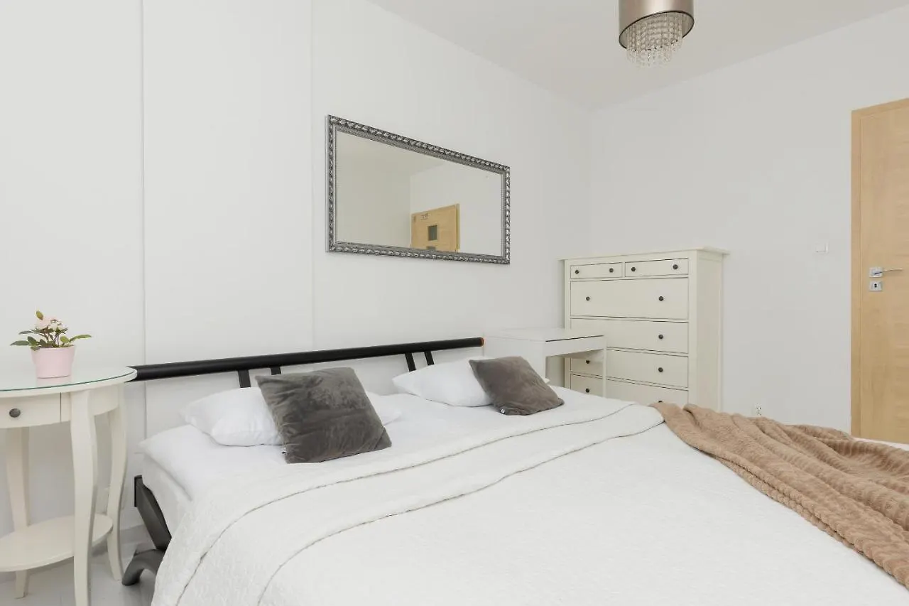 Metro Targowek Spacious Apartment With Parking By Noclegi Renters Warsaw
